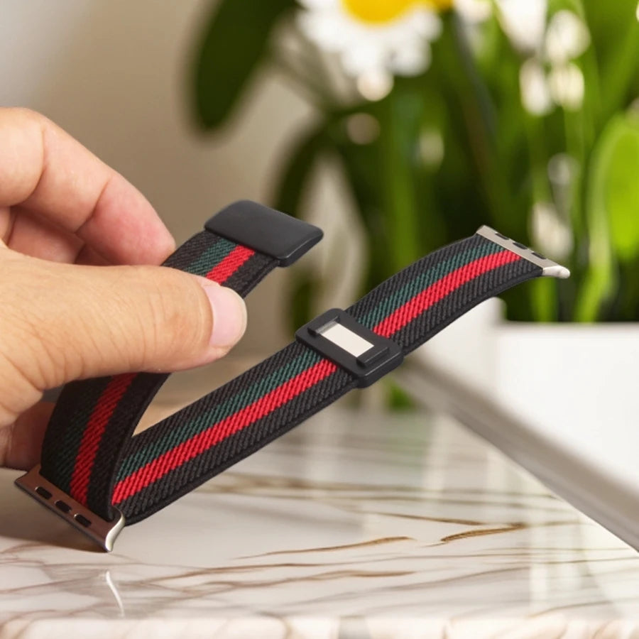 Elastic Loop For Apple Watch Band 45mm 44mm49mm42mm 41mm40mm38mm Magnetic Buckle Nylon Loop for Apple Watch Strap Series9 8 7 6